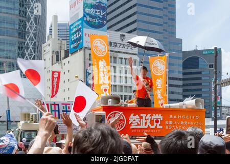 Tokyo, Japon. 09th juillet 2022. Sohei Kamiya electionering pour la fête de Sanseito dans le district de Shinjuku. (Photo de Damon Coulter/SOPA Images/Sipa USA) crédit: SIPA USA/Alay Live News Banque D'Images
