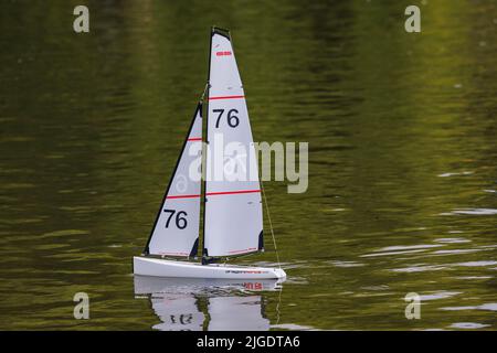 Maquettes de bateaux sur le lac Portishead Banque D'Images