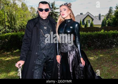 Bolkow, Wroclaw, Pologne. 9th juillet 2022. L'édition 28th du Festival de la fête du Château 2022 a lieu au château de BolkÃ³w. Comme chaque année, des foules de fans en beaux costumes gothiques apparaissent au seul festival de ce genre en Europe. (Credit image: © Krzysztof Zatycki/ZUMA Press Wire) Banque D'Images