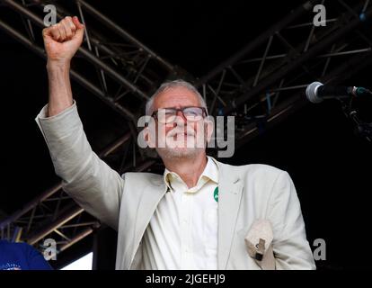 Durham, Royaume-Uni. 09th juillet 2022. Jeremy Corbyn, ancien chef du Parti travailliste, au Gala de Durham MinersÕ. Crédit : Karl Black/Alay Live News Banque D'Images