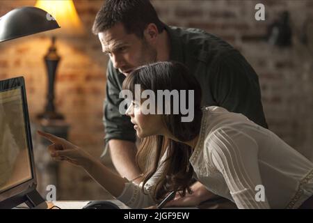 LUKE MACFARLANE, MEGHAN ORY, LE LIVRE DE MÉMOIRE, 2014 Banque D'Images