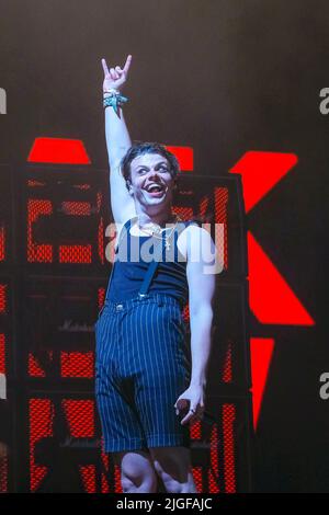 NME, Brit Awards et MTV Awards, acteur, chanteur, musicien et compositeur anglais, Dominic Richard Harris, connu professionnellement sous le nom de Yungblud, en direct sur la scène John Peel au Glastonbury Festival. Banque D'Images