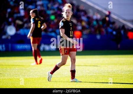 Manchester, Royaume-Uni. 10th juillet 2022. Manchester, Angleterre, 10 juillet 2022 : Elena Dhont (13 Belgique) lors du match de football du groupe D des femmes de l'UEFA Euro 2022 entre la Belgique et l'Islande au stade de l'Académie de la ville de Manchester, à Manchester, en Angleterre. (Liam Asman /Womens football Magazine /SPP) Credit: SPP Sport Press photo. /Alamy Live News Banque D'Images