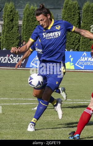 Mezzano, Italie. 09th juillet 2022. Milan Djuric de Hellas Verona FCF Hellas Verona vs US Primiero, 1Â° frendly match pré-saison Serie A Tim 2022-23, au 'Centro Sportivo Intercomunale' Mezzano di Fiera di Primiero (TN), Italie, on 09 juillet 2022. Crédit : Agence photo indépendante/Alamy Live News Banque D'Images