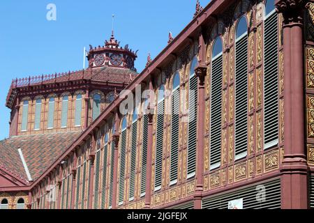 Sant Antoni Bâtiment du marché conçu par Antoni Rovira i Tria Carrer del Comte d'Urgel, Barcelone, Espagne Banque D'Images