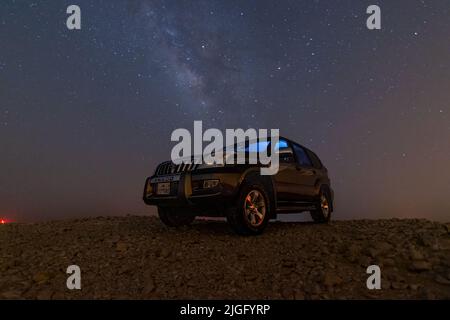 Nuit de la galaxie dans le désert du Qatar Banque D'Images