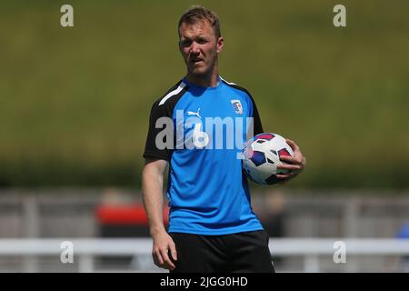 PENRITH, ROYAUME-UNI. 9th JUIL Mark Ellis de Barrow pendant le match amical d'avant-saison entre Penrith et Barrow au parc Frenchfield, Penrith, le samedi 9th juillet 2022. (Credit: Mark Fletcher | MI News) Credit: MI News & Sport /Alay Live News Banque D'Images