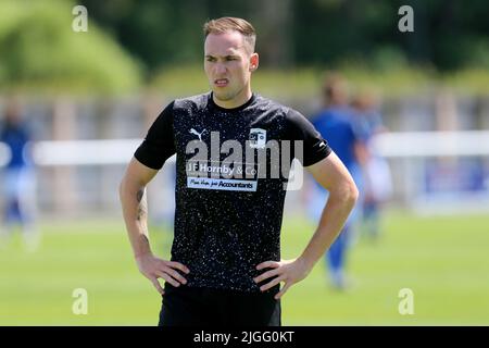 PENRITH, ROYAUME-UNI. 9th JUIL Josh Kay de Barrow pendant le match amical d'avant-saison entre Penrith et Barrow au parc Frenchfield, Penrith, le samedi 9th juillet 2022. (Credit: Mark Fletcher | MI News) Credit: MI News & Sport /Alay Live News Banque D'Images