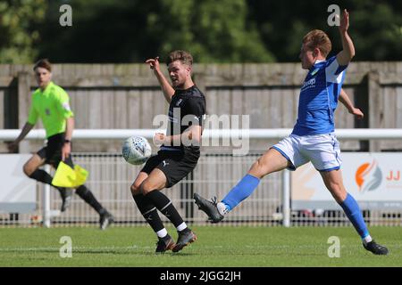 PENRITH, ROYAUME-UNI. 9th JUIL Jordan Stevens de Barrow lors du match amical d'avant-saison entre Penrith et Barrow au parc Frenchfield, Penrith, le samedi 9th juillet 2022. (Credit: Mark Fletcher | MI News) Credit: MI News & Sport /Alay Live News Banque D'Images