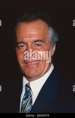 Tony Sirico participe à la soirée d'ouverture de 'Cendrillon de Rodgers & Hammerstein' au Club One51 de New York, sur 3 mai 2001. Crédit photo : Henry McGee/MediaPunch Banque D'Images