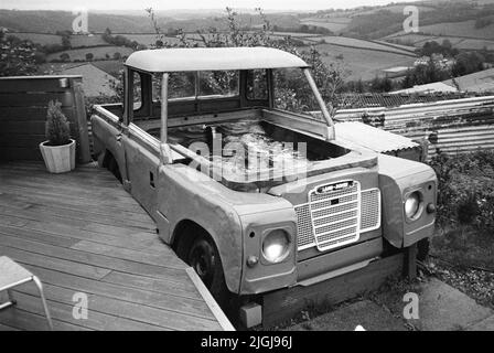 Bain à remous Landrover, High Bickington, North Devon, Angleterre, Royaume-Uni. Banque D'Images