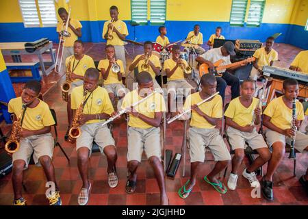 Jamaïque, Kingston. L'école Alpha Boys possède des cours de musique et de nombreux musiciens jamaïcains célèbres sont venus de cette école. Banque D'Images