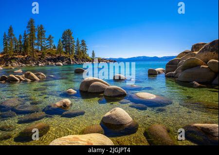 Plage de Sand Harbor au lac Tahoe, parc national du Nevada Banque D'Images