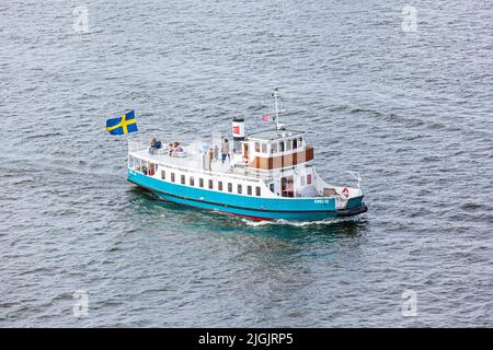 Le ferry MS Emelie quitte Stockholm et arrondit l'île Djurgården à l'archipel de Stockholm, en Suède Banque D'Images