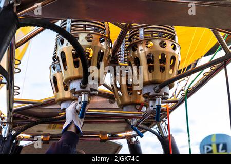 détail des brûleurs d'un ballon à air chaud Banque D'Images