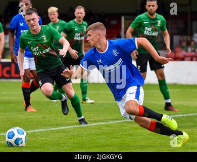 Glentoran vs Rangers B, amis d'avant-saison, Bet McLean Oval, dimanche 10th juillet 2022 Banque D'Images