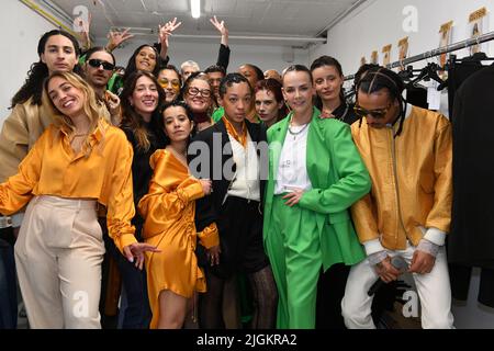 Pauline Ducruet - Backstage du fichier Alter Femme automne/hiver 2022/2023 lors de la Fashion week de Paris, France, le 1er mars 2022 Banque D'Images