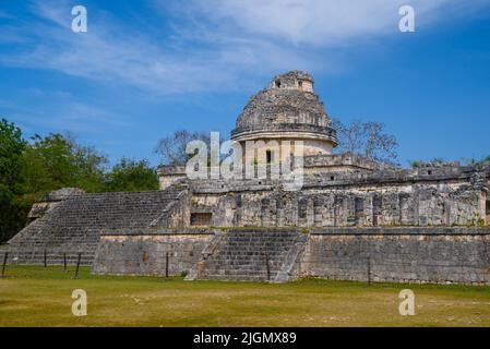 Ruines du temple de l'observatoire El Caracol, Chichen Itza, Yucatan, Mexique, civilisation maya. Banque D'Images