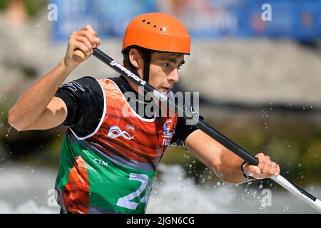 Ivrea, Italie 09 juillet 2022 2022 Championnats du monde junior ICF et slalom de canoë U23 à Ivrea, en Italie, les U23 meilleurs pagayeurs slalom de canoë au monde ont pris Banque D'Images