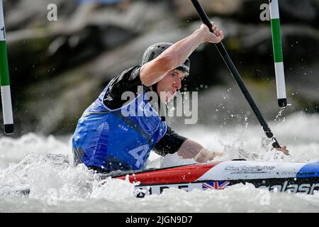 Ivrea, Italie 09 juillet 2022 2022 Championnats du monde junior ICF et slalom de canoë U23 à Ivrea, en Italie, les U23 meilleurs pagayeurs slalom de canoë au monde ont pris Banque D'Images