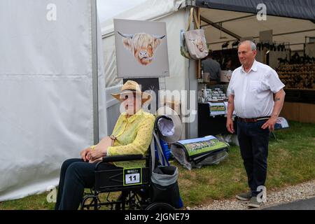 Harrogate, Royaume-Uni. 12th juillet 2022. Les clients arrivent pour la première journée du spectacle du Grand Yorkshire à Harrogate, à Harrogate, Royaume-Uni, le 7/12/2022. (Photo de James Heaton/News Images/Sipa USA) crédit: SIPA USA/Alay Live News Banque D'Images