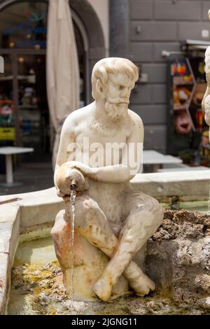 Sculpture de la fontaine, Positano, côte amalfitaine, Italie Banque D'Images