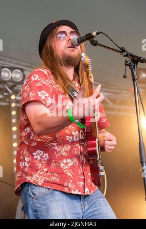 Le groupe gallois de reggae Captain accident & the Disasters se produit au Cornbury Festival, Great TEW, Oxford, Royaume-Uni. 9 juillet 2022 Banque D'Images