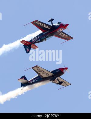 L'équipe Aerobatic Blades présente un magnifique spectacle passionnant à Southport Air Sow, Southport, Merseyside, Royaume-Uni Banque D'Images