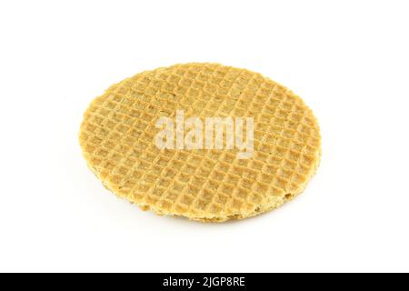 Une gaufre de caramel entière. Stropwafel isolé sur fond blanc Banque D'Images