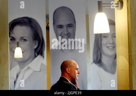 Fredrik Reinfeldt, chef du parti, le Parti modéré (m), lors d'une réunion politique à Norrköping, en Suède. Banque D'Images