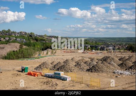 Calgary (Alberta) - 10 juillet, 20222 : construction résidentielle dans la banlieue de Calgary. Banque D'Images