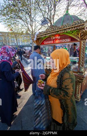 Vendeur de maïs sucré, Istanbul, Turquie, Asie occidentale Banque D'Images