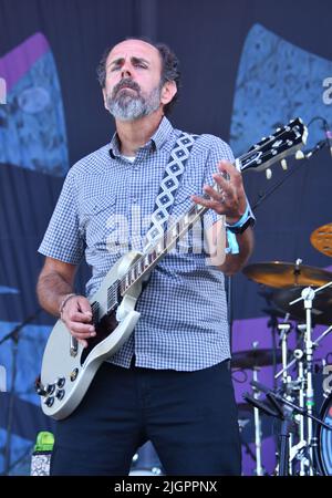 Le chanteur, auteur-compositeur et guitariste Al Schnier se joue sur scène lors d'un concert "live" moe. Banque D'Images