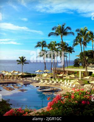 La piscine principale du four Seasons Resort Lana'i à Manele Bay. Lana'i, Hawaï, États-Unis. Banque D'Images