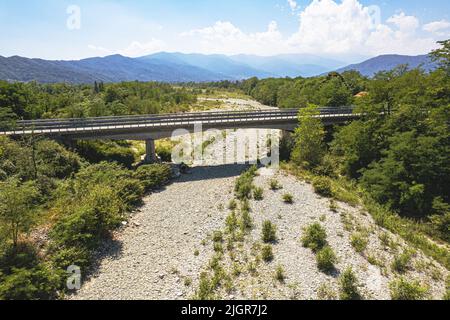 Sécheresse sans précédent dans le Pô en raison d'un long manque de précipitations. Saluzzo, Italie - juillet 2022 Banque D'Images