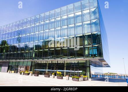 Façade en verre du Stavanger Konserthus, salle de concert, Stavanger, Norvège Banque D'Images