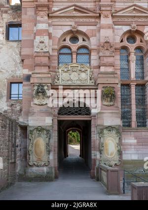 L'entrée de la terrasse du château dans la cour du château de Heidelberg. Baden Wuerttemberg, Allemagne, Europe Banque D'Images