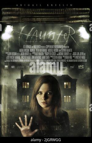 AFFICHE D'ABIGAIL BRESLIN, HAUNTER, 2013 Banque D'Images