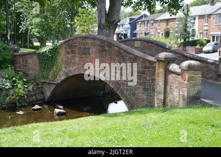 Pont Pooh Sticks au parc Broadwaters Mill à Kidderminster Banque D'Images