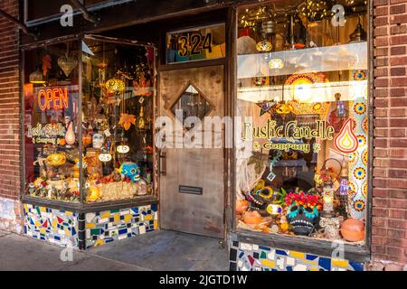 Tucson, AZ, USA - 16 octobre 2021 : The Rustic Candle Company Banque D'Images