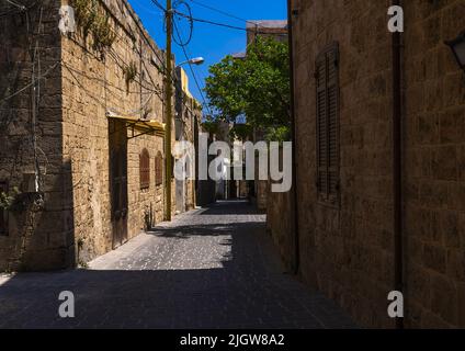 Ancienne maison libanaise traditionnelle dans un village, gouvernorat du Nord, Batroun, Liban Banque D'Images