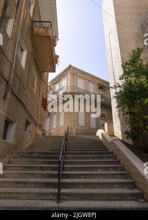 Vieilles maisons traditionnelles libanaises dans la ville, gouvernorat de Beqaa, Zahle, Liban Banque D'Images