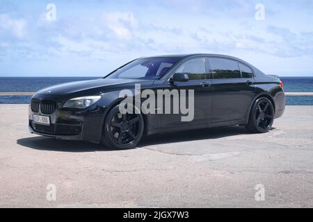 BARCELONE, ESPAGNE-7 MAI 2022: BMW série 7 (F01), cinquième génération de BMW série 7 Banque D'Images