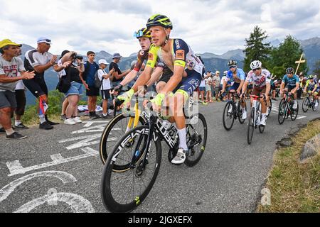 Dutch Taco van der Hoorn d'Intermarche Wanty-Gobert Materiaux photographié en action pendant la phase 11 de la course cycliste Tour de France, une course 149km d'Albertville au Col du Granon serre Chevalier, en France, le mercredi 13 juillet 2022. Le Tour de France de cette année a lieu du 01 au 24 juillet 2022. BELGA PHOTO DAVID STOCKMAN - SORTIE ROYAUME-UNI Banque D'Images