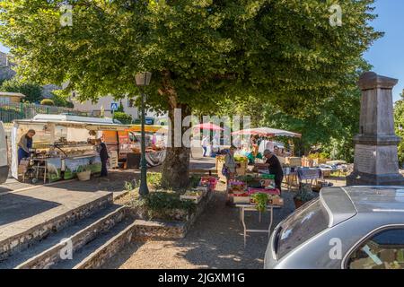 La semaine a lieu le marché des producteurs à Plan-de-Baix (Die, France) Banque D'Images