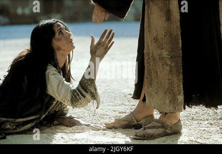 MONICA BELLUCCI, LA PASSION DU CHRIST, 2004 Banque D'Images