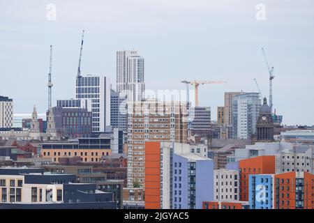 Vue sur le centre-ville de Leeds depuis un ascenseur à Armley Banque D'Images