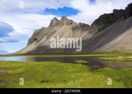 Vue spectaculaire sur le Mont Vestahorn en Islande Banque D'Images