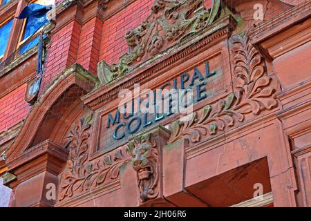 Ancien Free Library and Municipal College - 101 Railway Rd, Leigh, Greater Manchester, Lancs, Angleterre, ROYAUME-UNI, WN7 4AD Banque D'Images