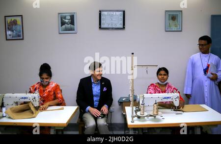 Quelques photos de M. Earl Miller, ambassadeur des États-Unis au Bangladesh. Photo : Ripon Tolentino. Nouvelles AVD. Le pratibeshi hebdomadaire. Banque D'Images